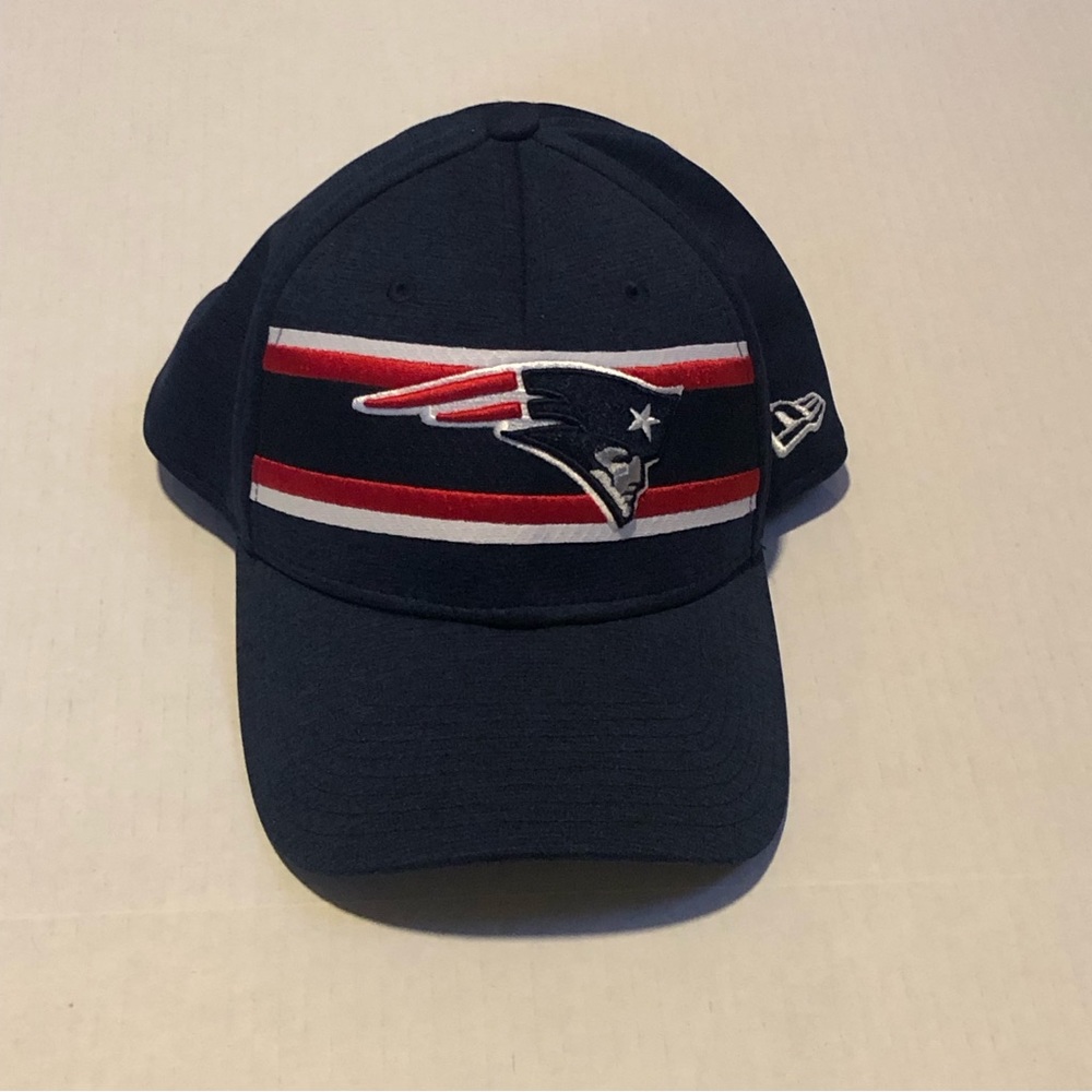 New Era 39thirty small/medium 100% polyester New England Patriots NFL hat